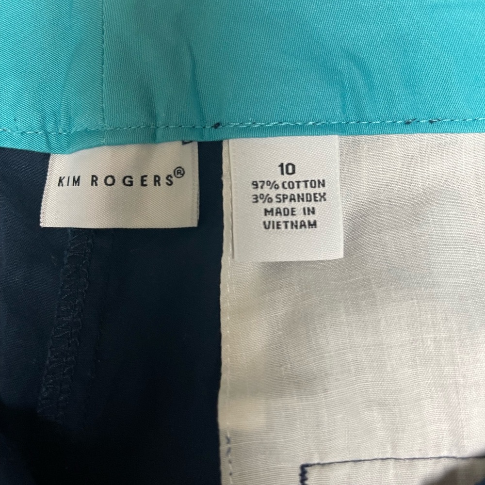 Kim Rogers Navy Shorts with Striped Belt NWOT - Picture 6 of 6